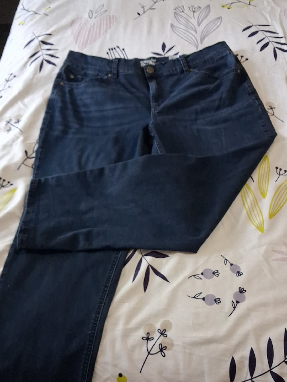 Terra & Sky Dark Blue Straight Leg Jeans Sz 16 W